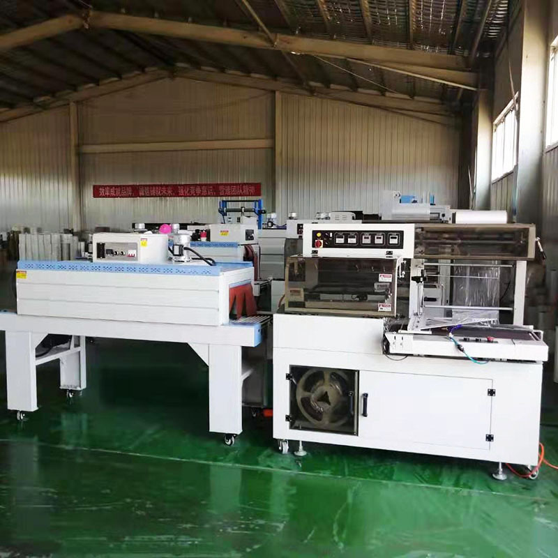 熱收縮包裝機(jī) 全自動餐具收縮包裝機(jī)